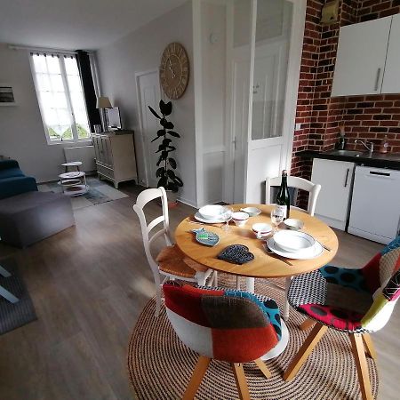 A La "Georgette" Et Son Jardin Avec Parking Apartment Villers-sur-Mer Exterior photo