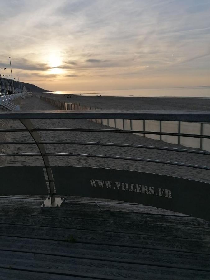 A La "Georgette" Et Son Jardin Avec Parking Apartment Villers-sur-Mer Exterior photo